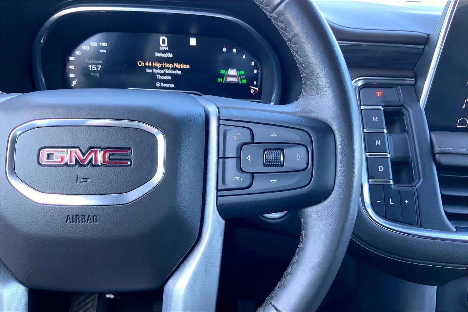 2023 GMC Yukon XL SLT White Frost Tricoat at AutoNation USA Katy