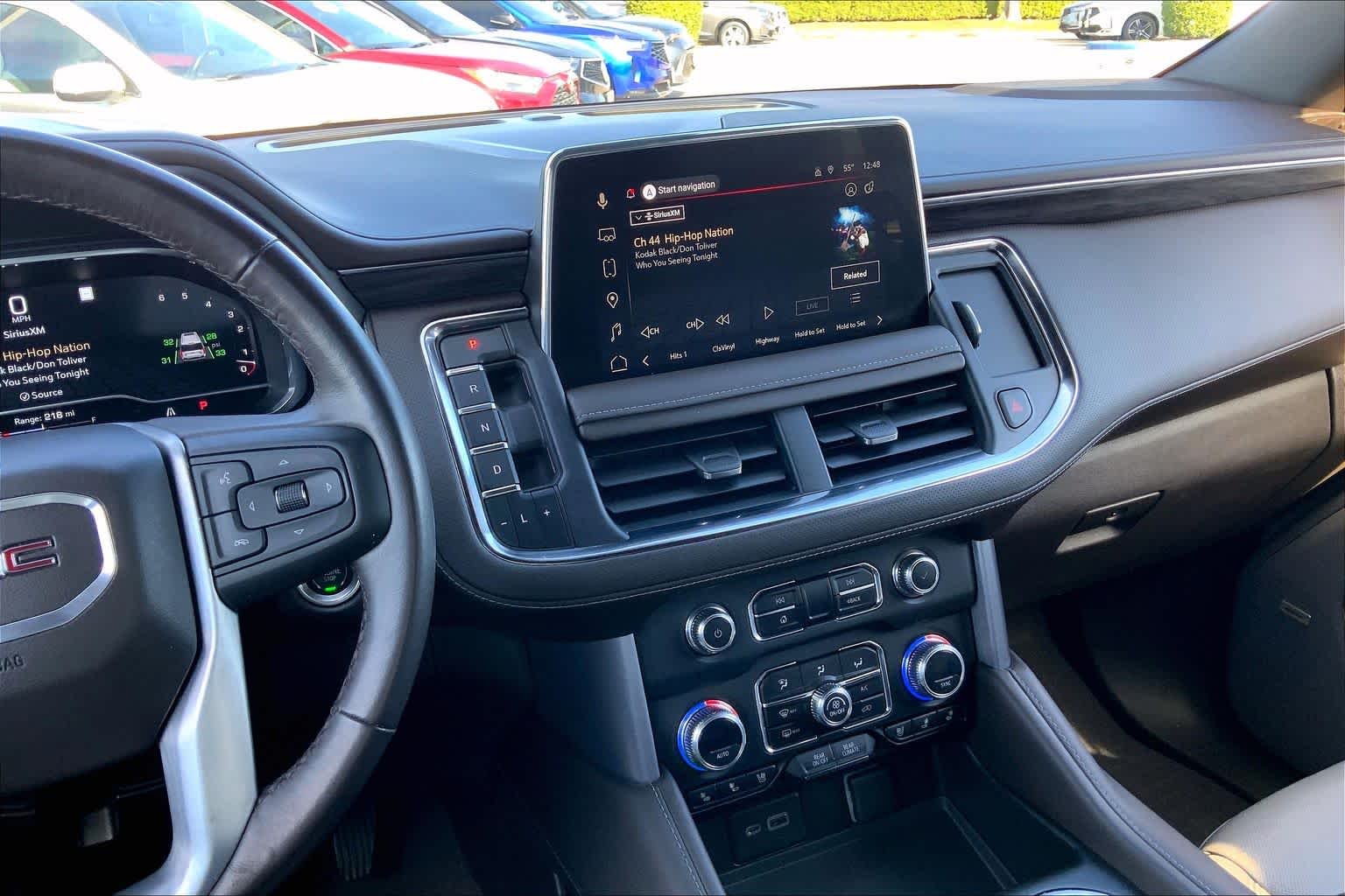 2023 GMC Yukon XL SLT White Frost Tricoat at AutoNation USA Katy