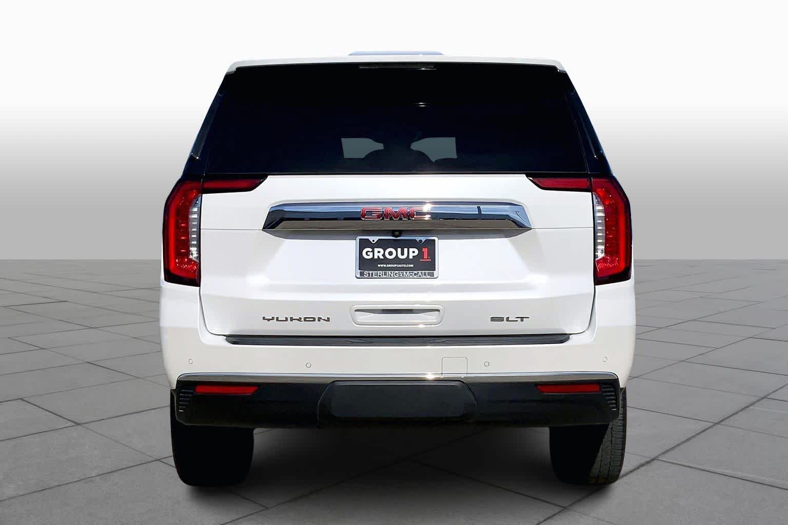 2023 GMC Yukon XL SLT White Frost Tricoat at AutoNation USA Katy