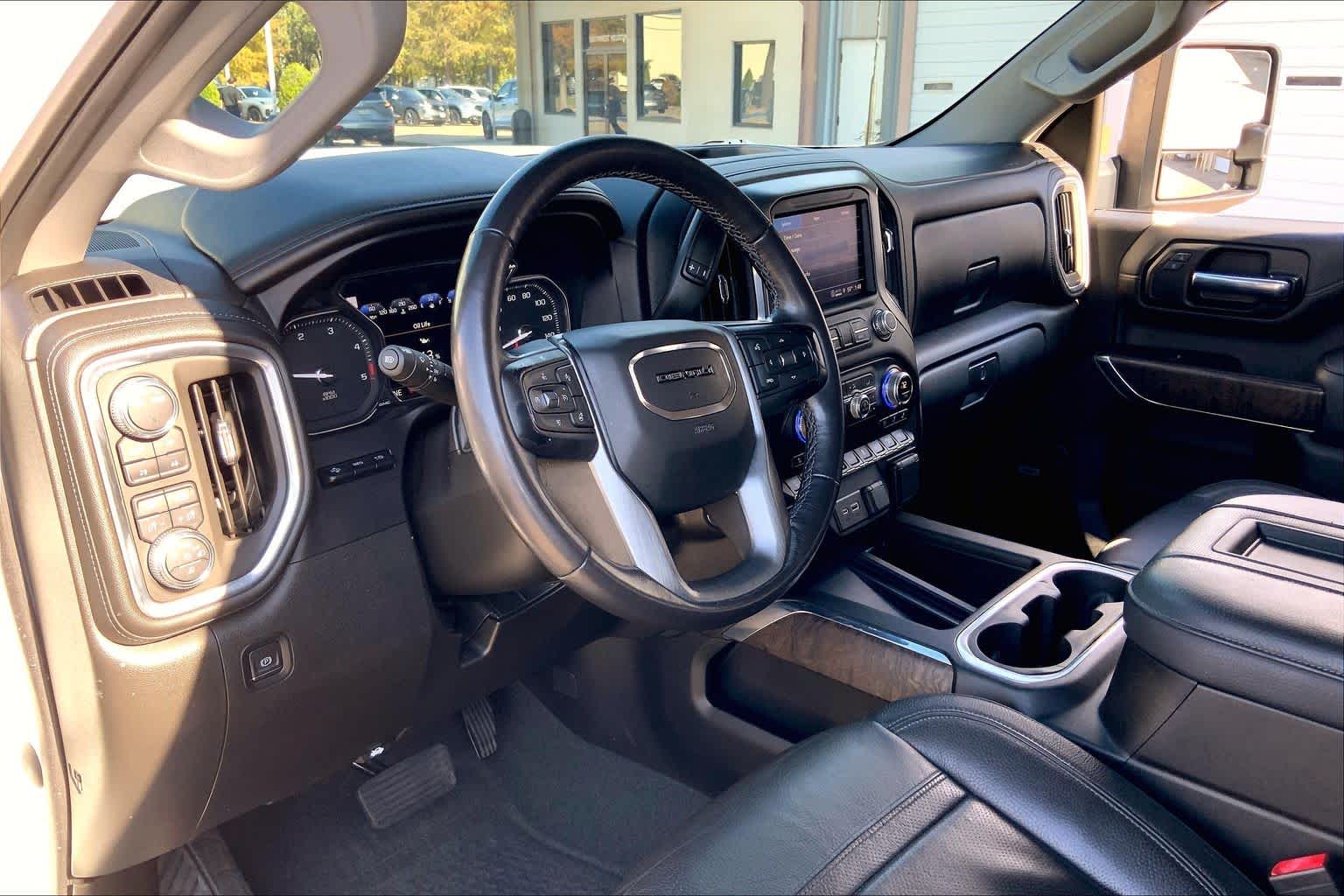 2021 GMC Sierra 2500HD Denali Summit White at Texan GMC Buick