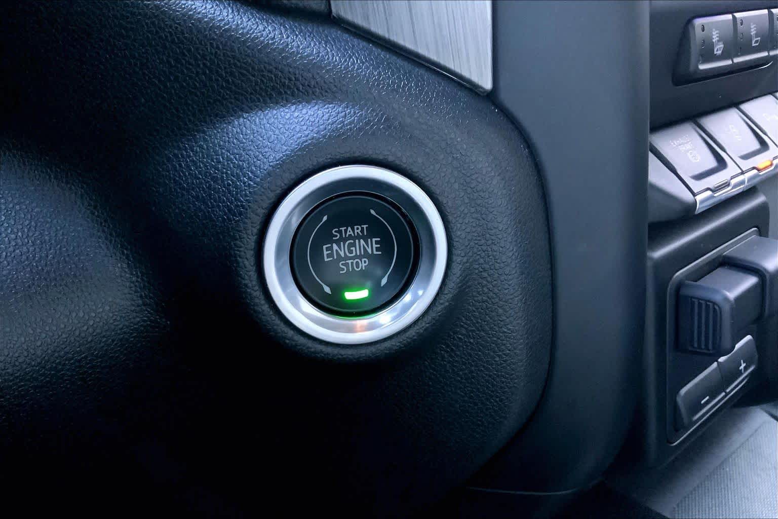 2021 GMC Sierra 2500HD Denali Summit White at Texan GMC Buick