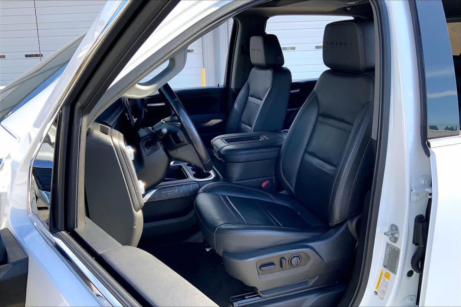 2021 GMC Sierra 2500HD Denali Summit White at Texan GMC Buick