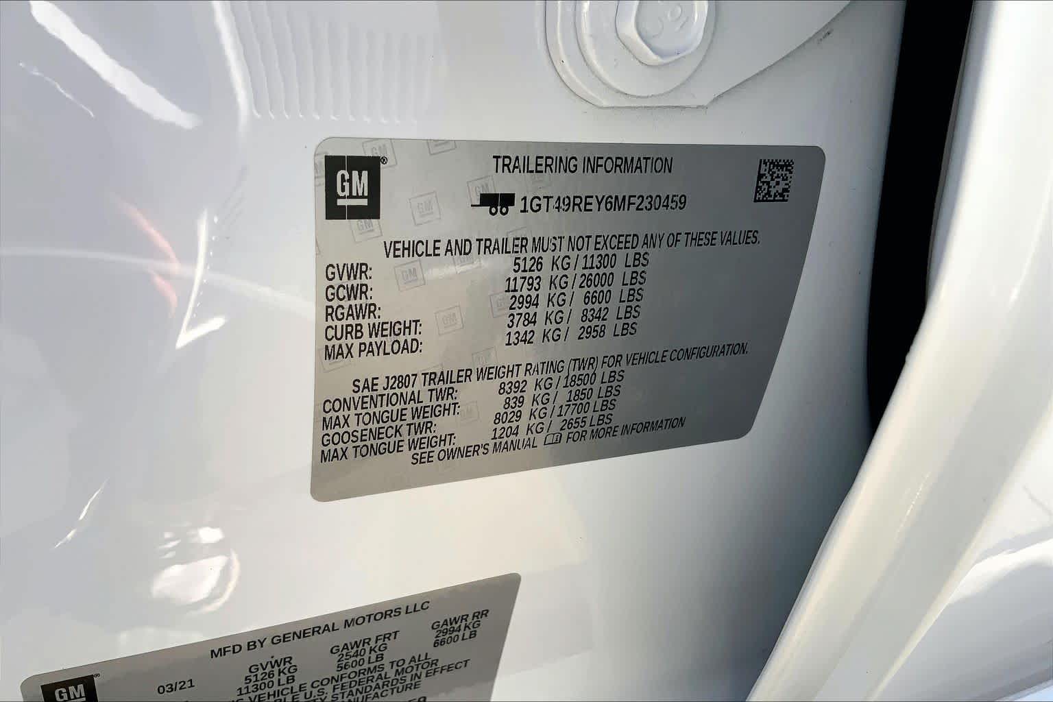 2021 GMC Sierra 2500HD Denali Summit White at Texan GMC Buick