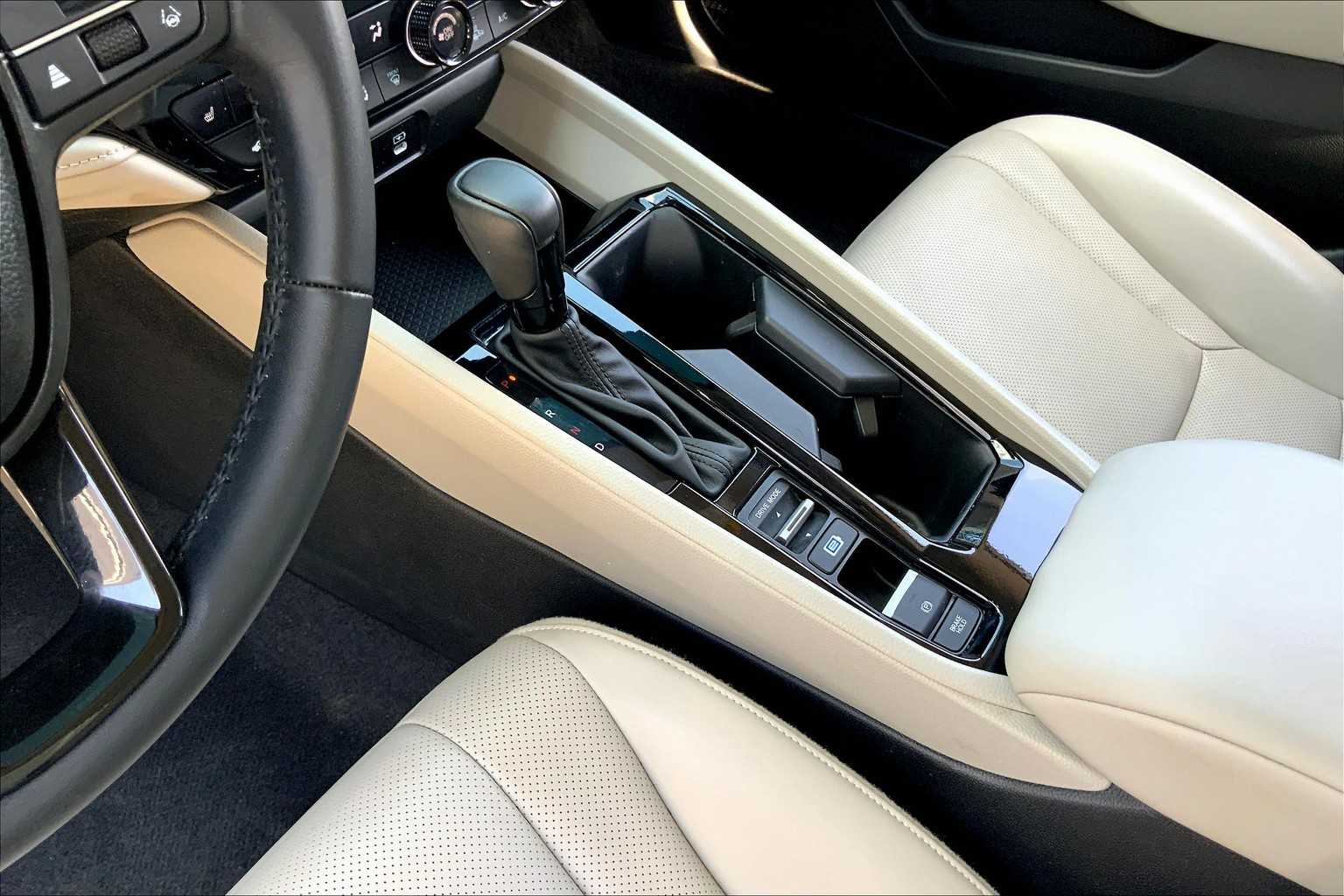 2024 Honda Accord Hybrid EX-L Platinum White Pearl at Sterling McCall Lexus of Clear Lake