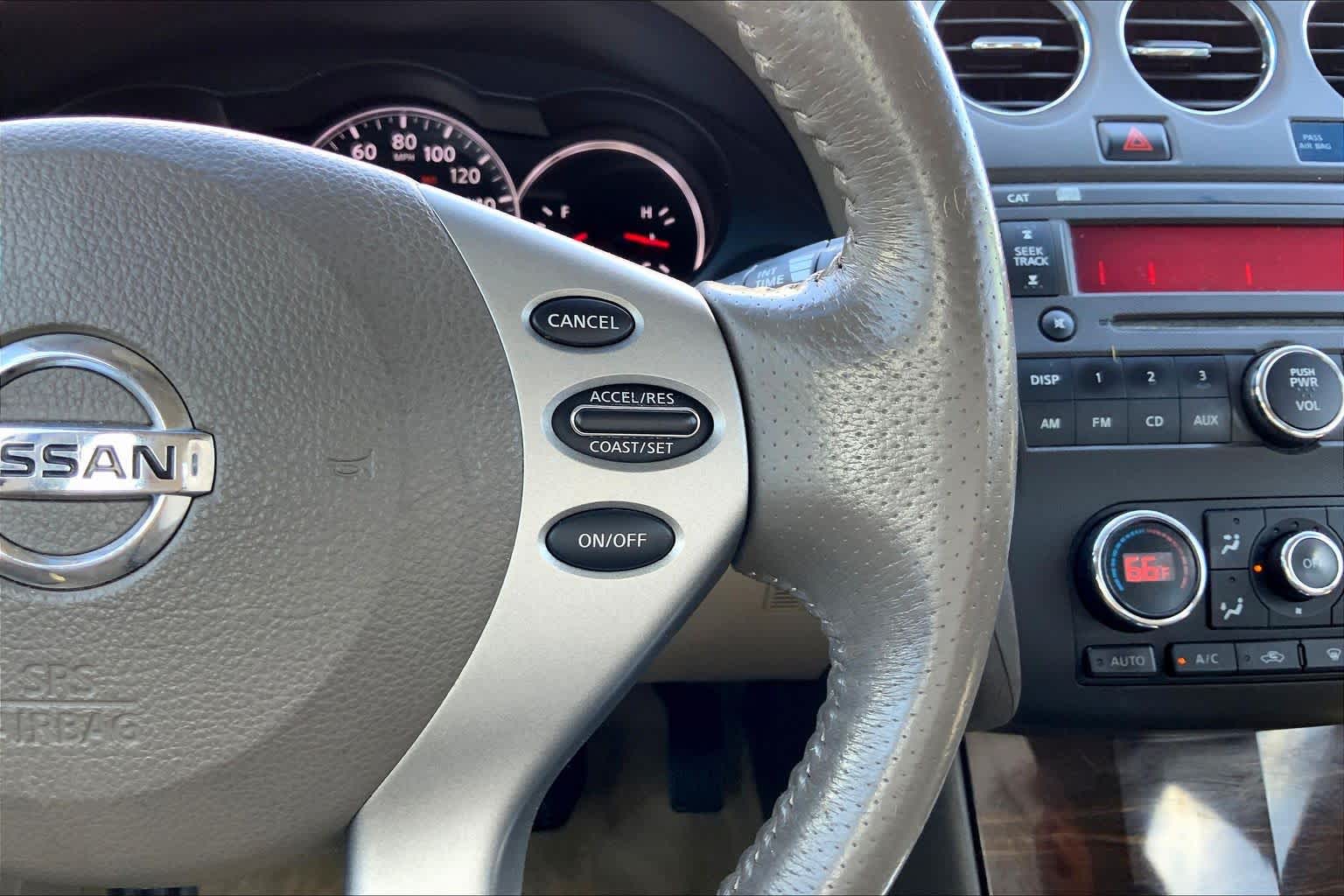 2012 Nissan Altima 3.5 SR Winter Frost Pearl at AutoNation USA Houston