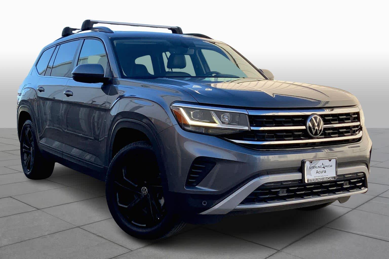 2022 Volkswagen Atlas 2.0T SE w/Technology Platinum Gray Metallic at Texan GMC Buick