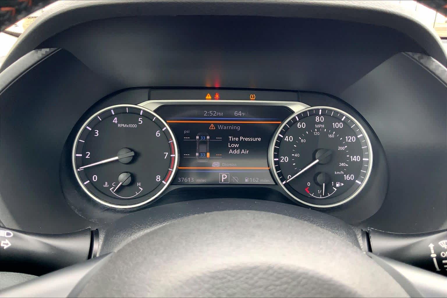 2024 Nissan Sentra SR Aspen White Tricoat/Super Black at Sterling McCall Acura