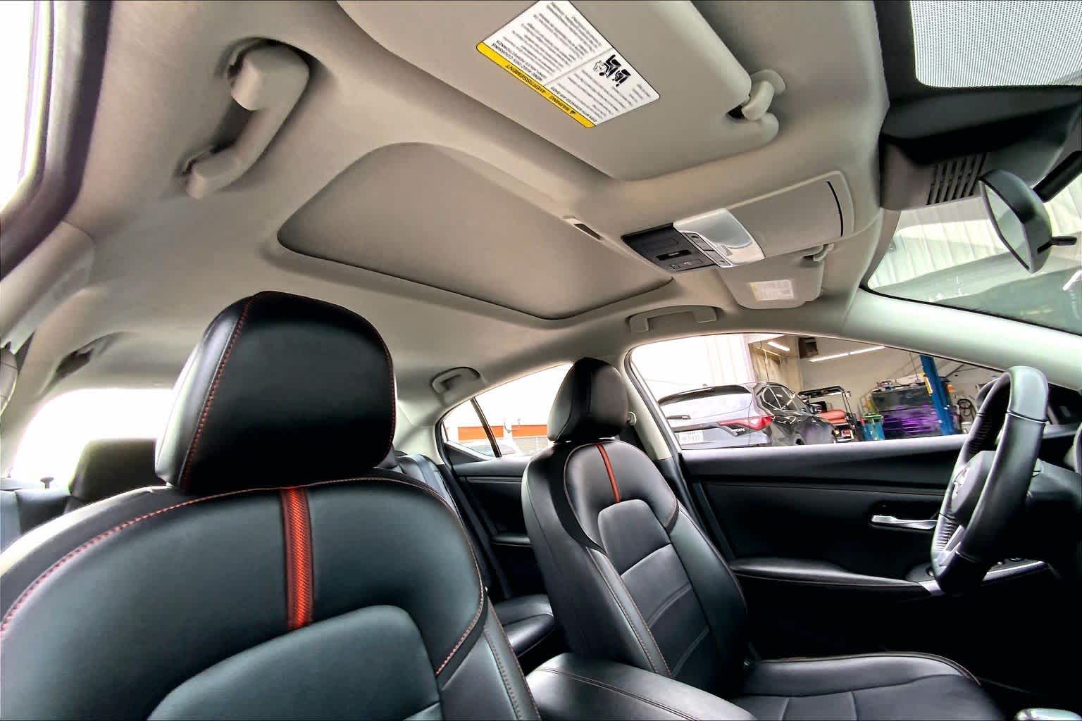 2024 Nissan Sentra SR Aspen White Tricoat/Super Black at Sterling McCall Acura