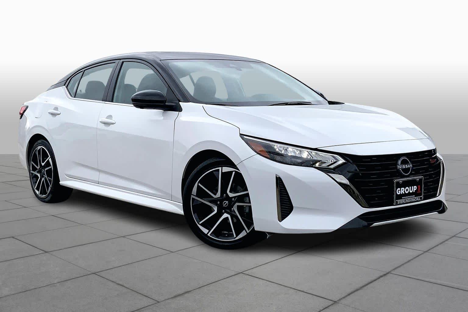 2024 Nissan Sentra SR Aspen White Tricoat/Super Black at Sterling McCall Acura