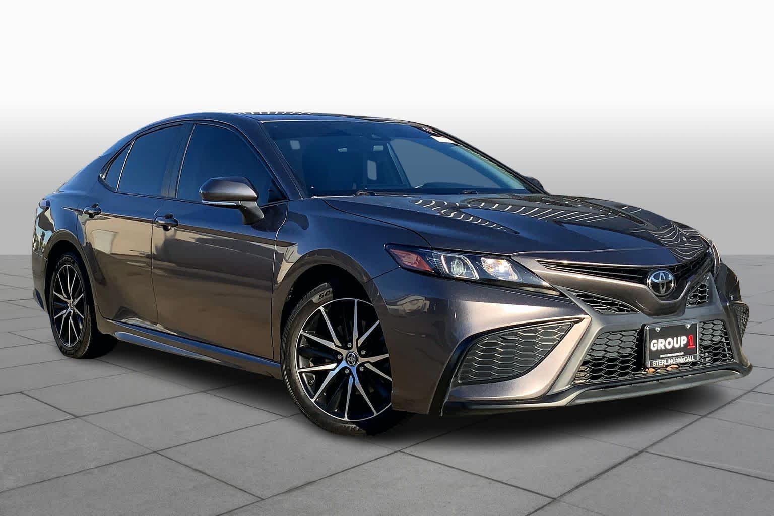 2022 Toyota Camry SE Predawn Gray Mica at Ron Craft Chevrolet Cadillac