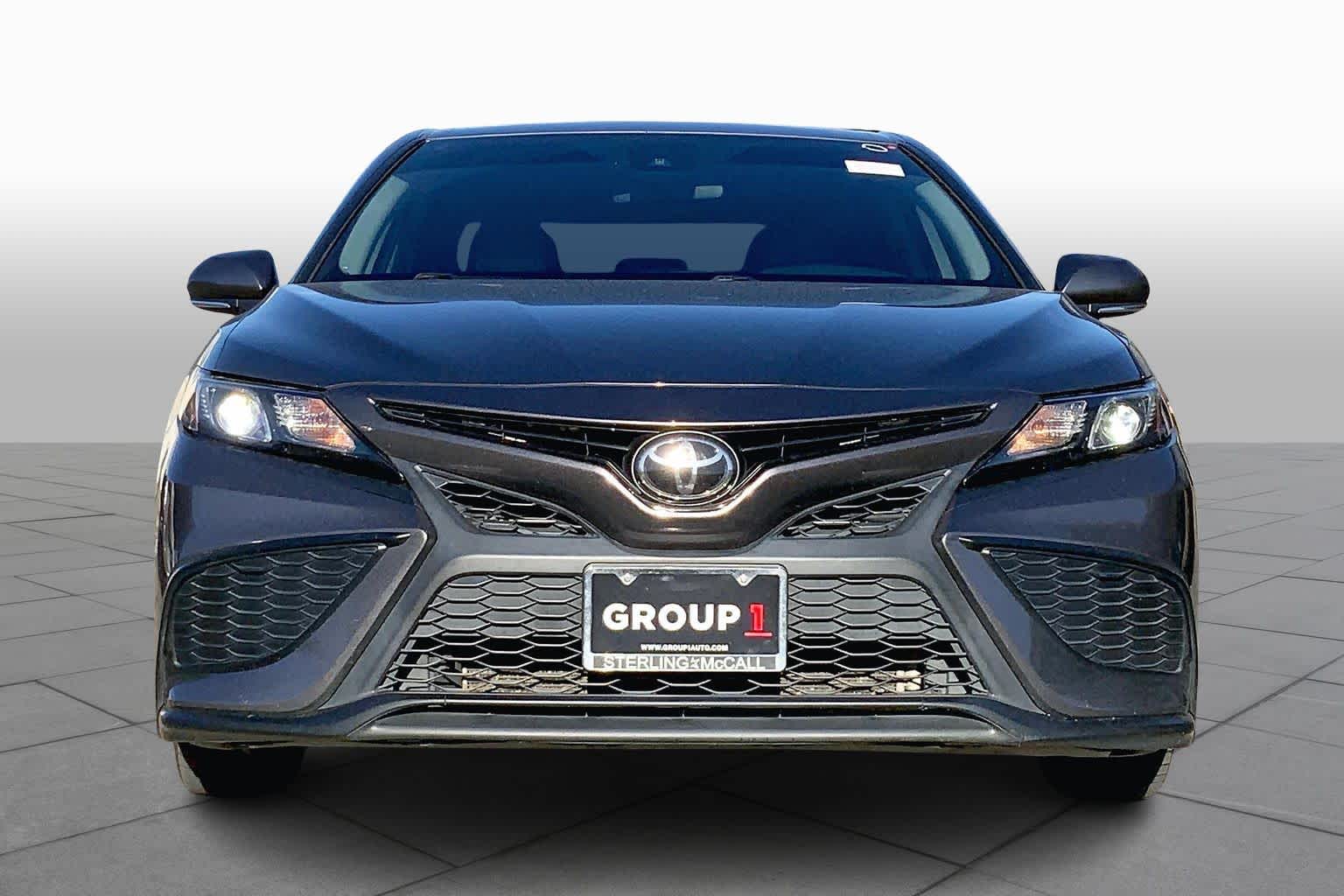 2022 Toyota Camry SE Predawn Gray Mica at Ron Craft Chevrolet Cadillac