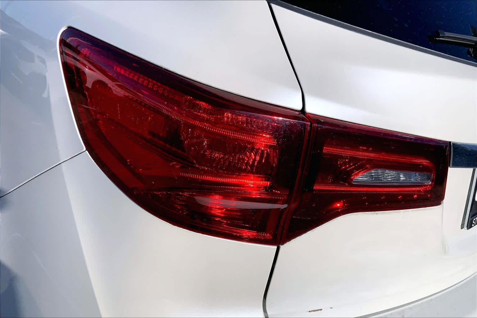 2014 Acura MDX Tech Pkg White Diamond Pearl at AutoNation USA Houston