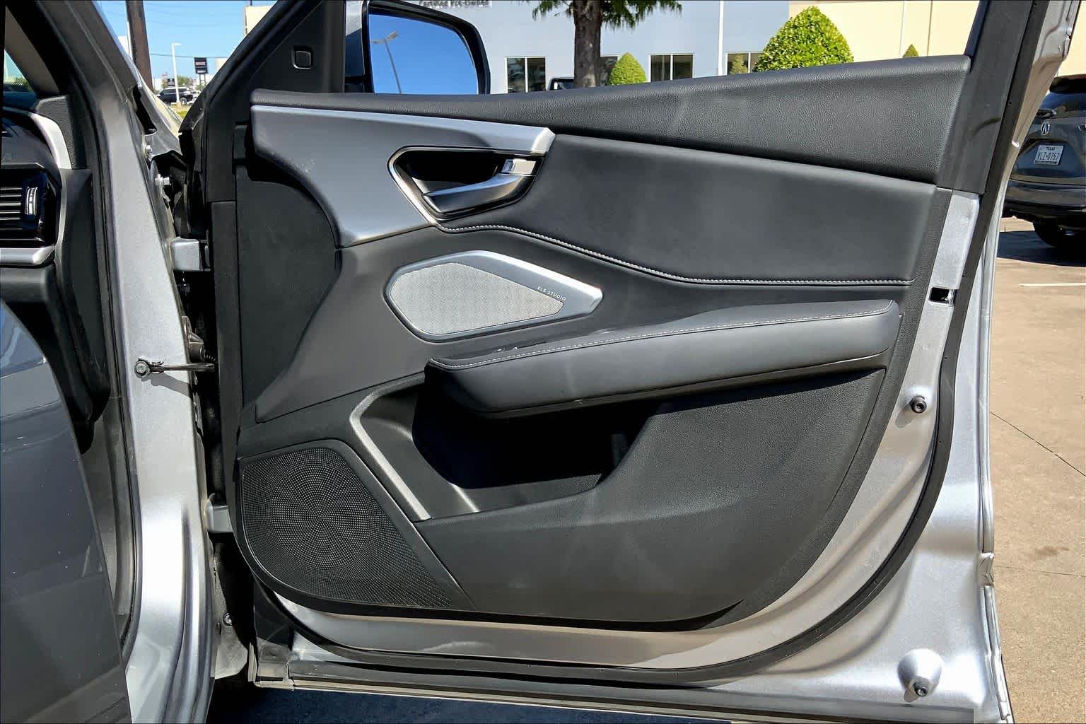 2022 Acura RDX w/Technology Package Lunar Silver Metallic at Sterling McCall Acura