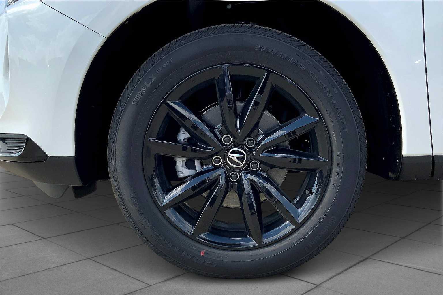 2025 Acura RDX  WH/Platinum Whi at Sterling McCall Acura