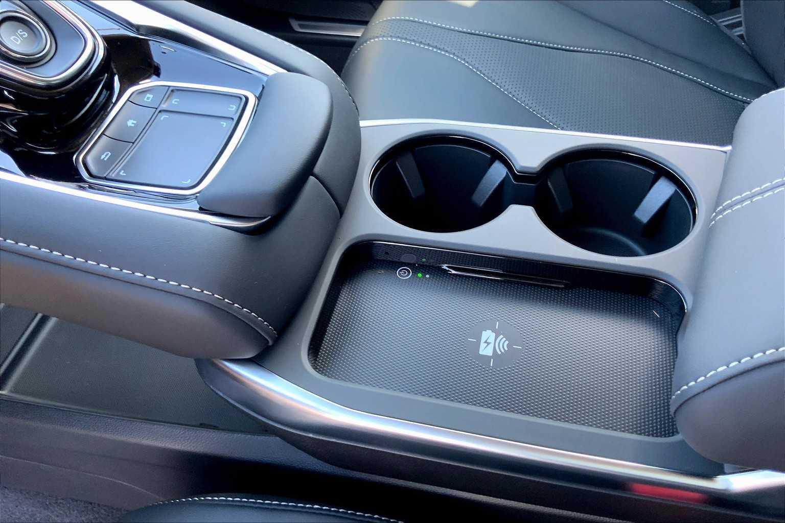 2025 Acura RDX w/Technology Package BK/BK at Sterling McCall Acura