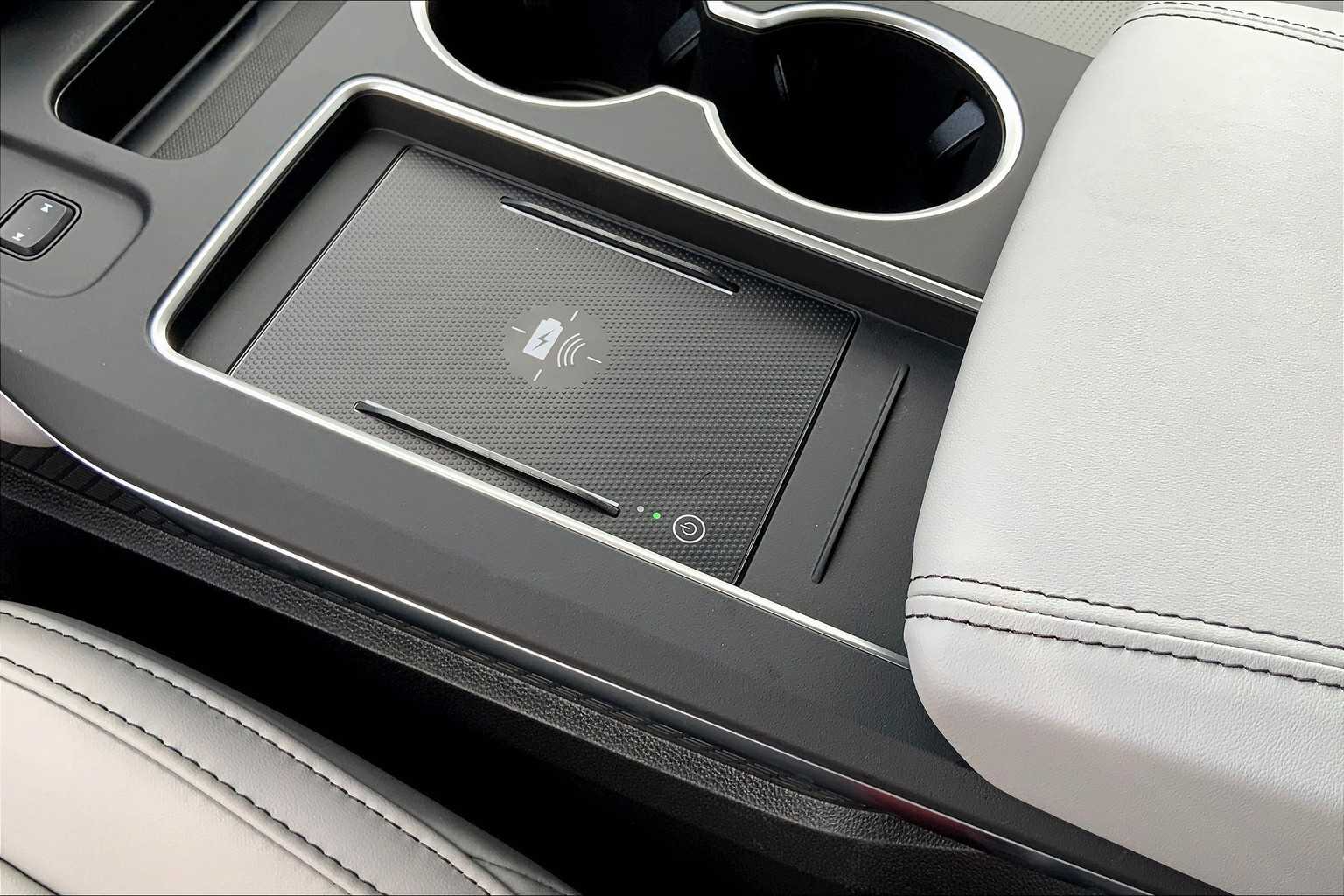 2026 Acura MDX w/Technology Package Solar Silver Metallic at Sterling McCall Acura