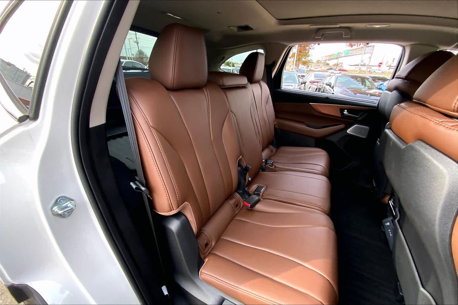 2025 Acura MDX w/Technology Package Platinum White Pearl at Sterling McCall Acura