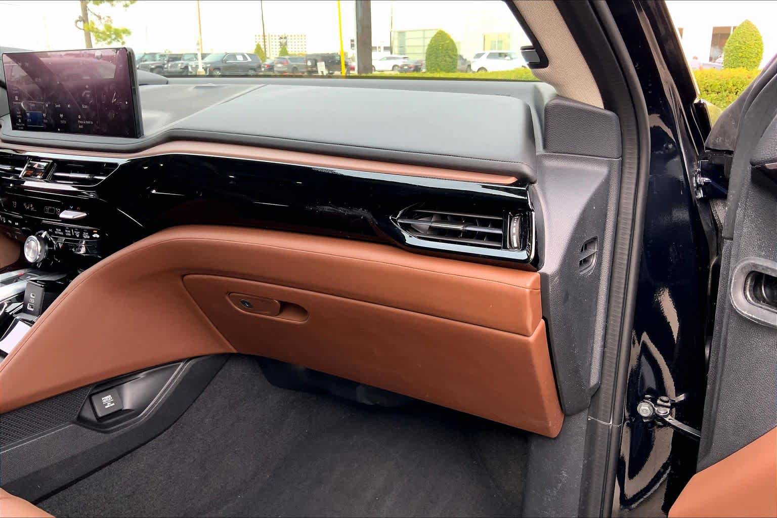 2025 Acura MDX w/Technology Package Majestic Black Pearl at Sterling McCall Acura