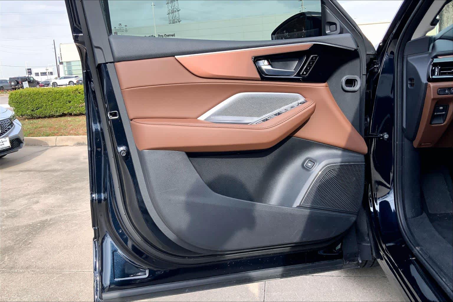 2025 Acura MDX w/Technology Package Majestic Black Pearl at Sterling McCall Acura