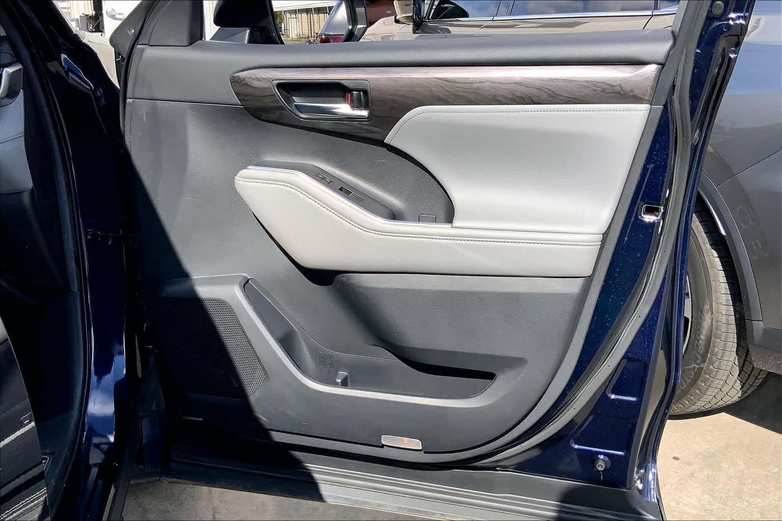 2020 Toyota Highlander Limited Blueprint at Lone Star Chevrolet