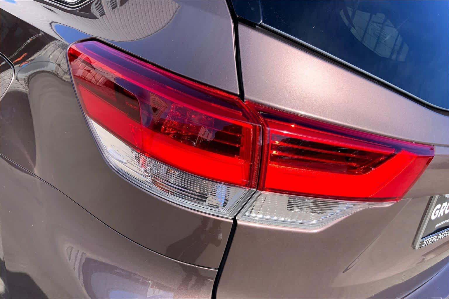 2017 Toyota Highlander Limited Toasted Walnut Pearl at Honda of Clear Lake