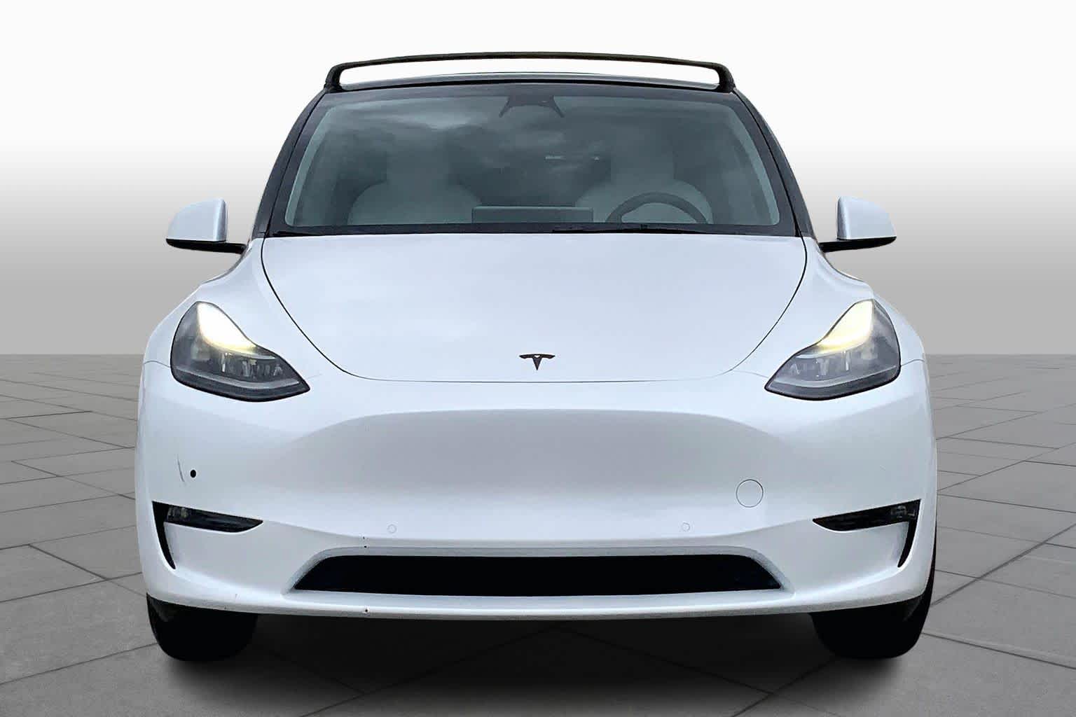 2022 Tesla Model Y Performance Pearl White Multi-Coat at AutoNation Ford Gulf Fwy