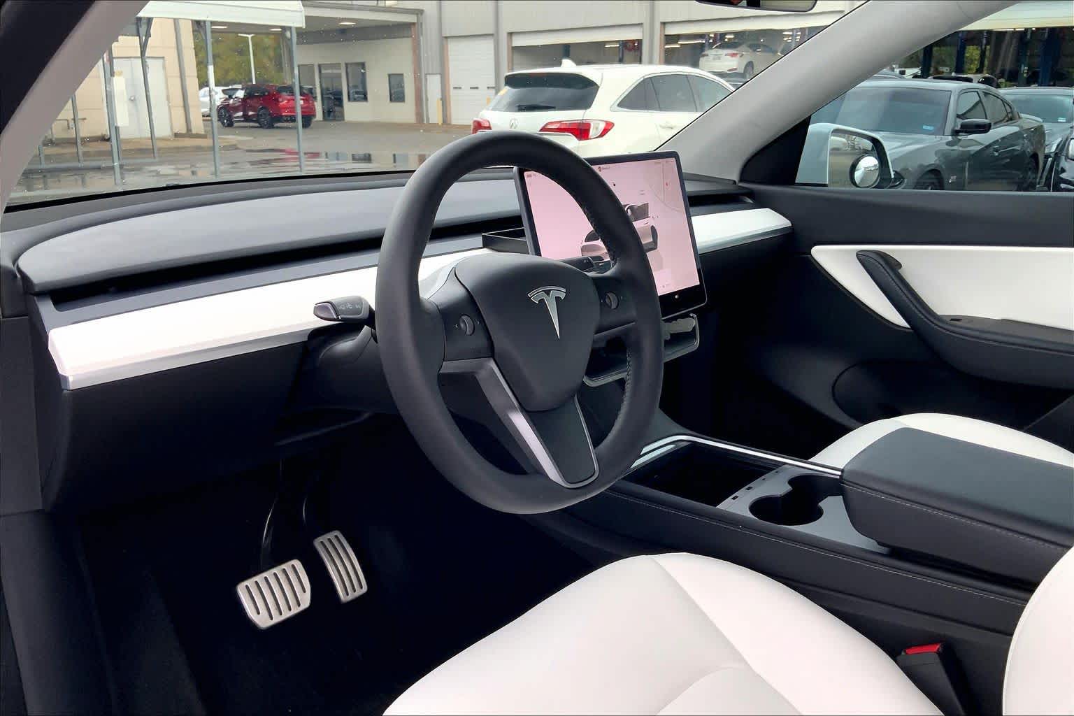 2022 Tesla Model Y Performance Pearl White Multi-Coat at AutoNation Ford Gulf Fwy