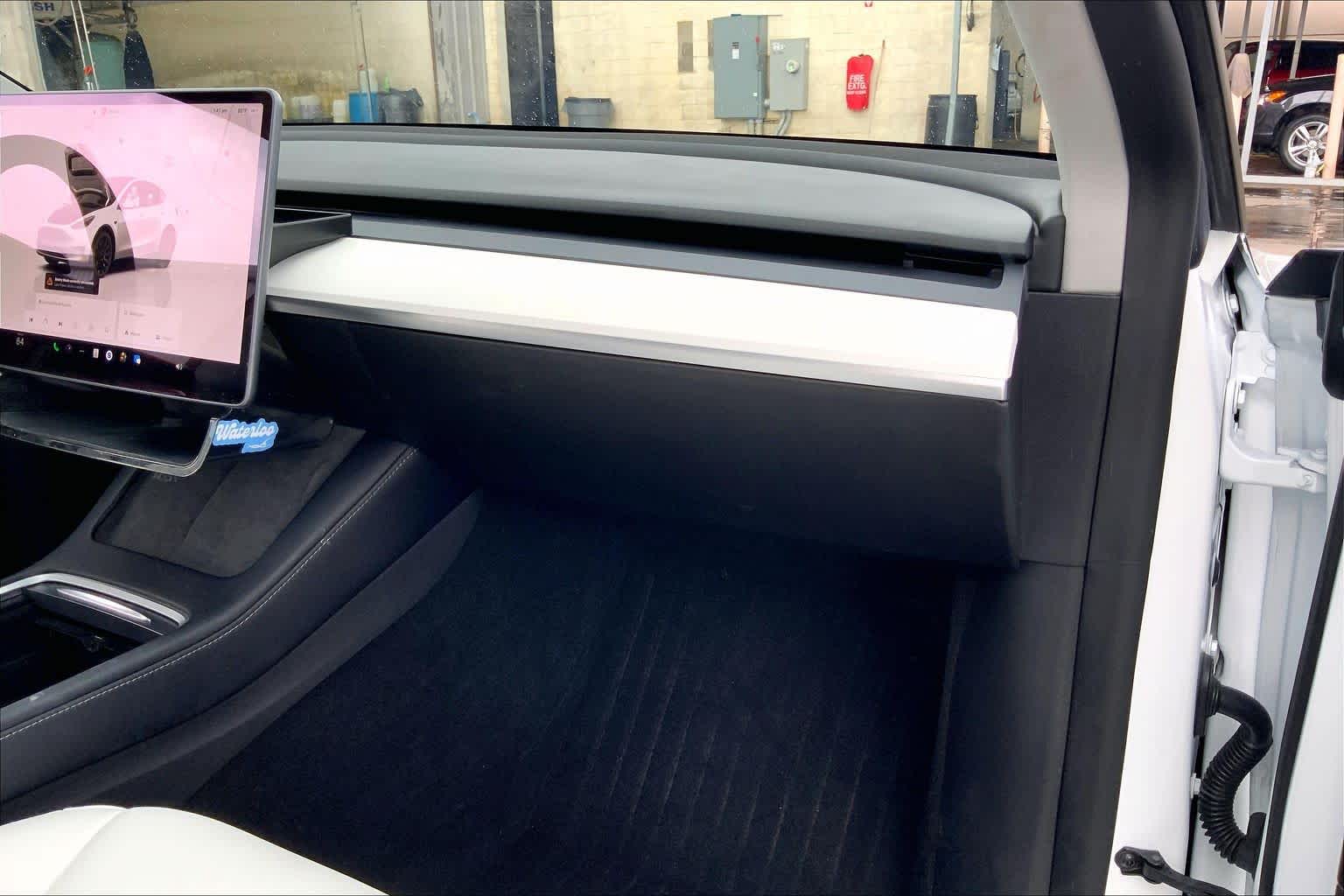 2022 Tesla Model Y Performance Pearl White Multi-Coat at AutoNation Ford Gulf Fwy