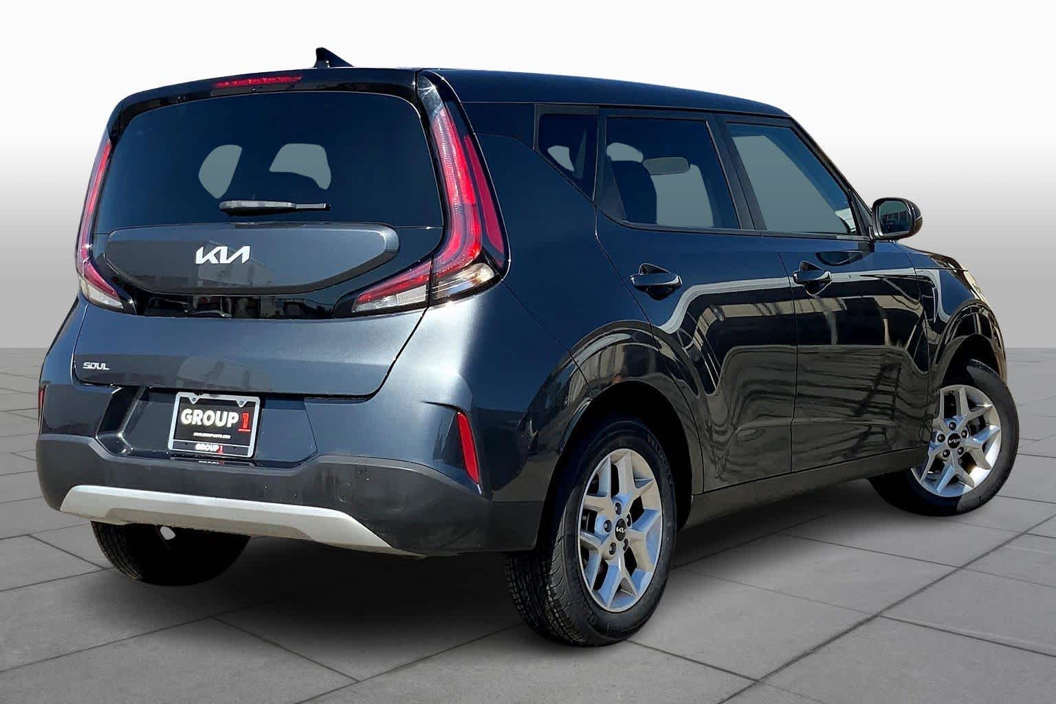 2024 Kia Soul LX - 10