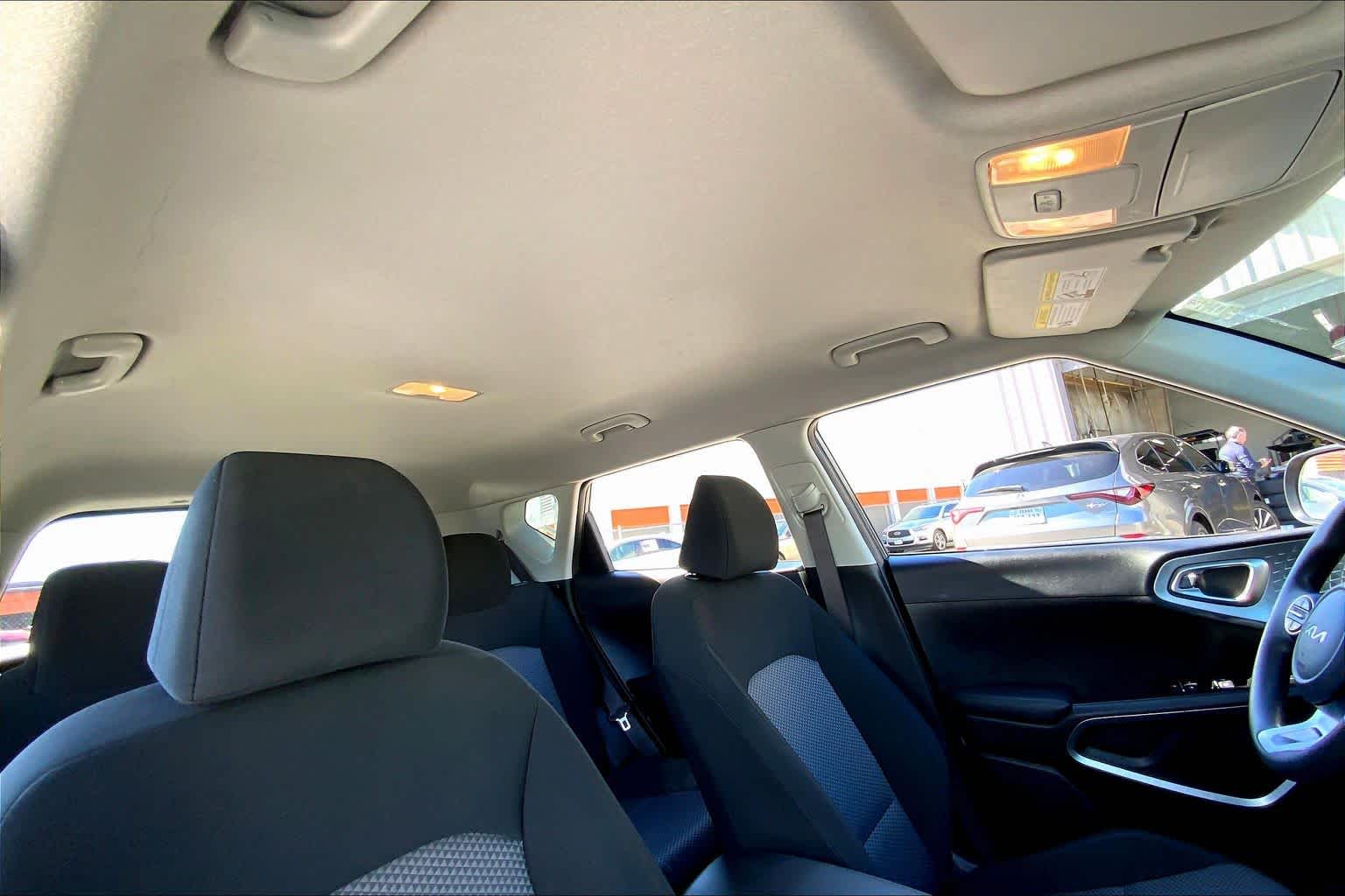 2024 Kia Soul LX - 11