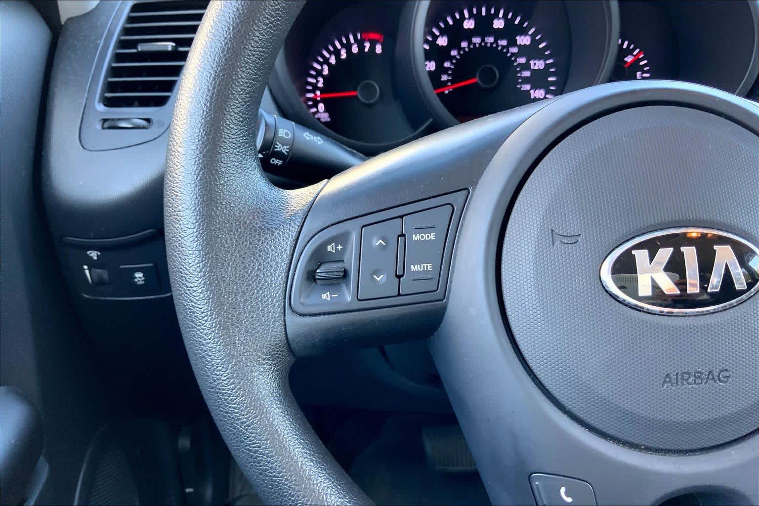 2013 Kia Soul Base Moss Metallic at Texan GMC Buick