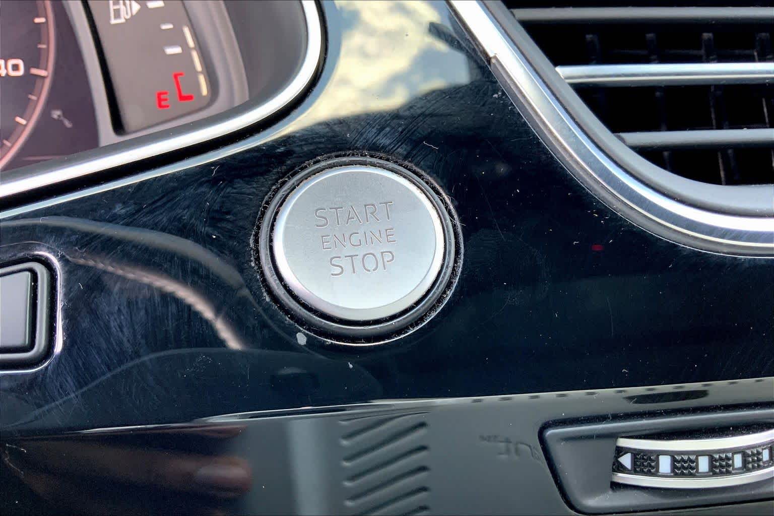 2017 Audi Q7 Prestige Graphite Gray Metallic at Sterling McCall Lexus