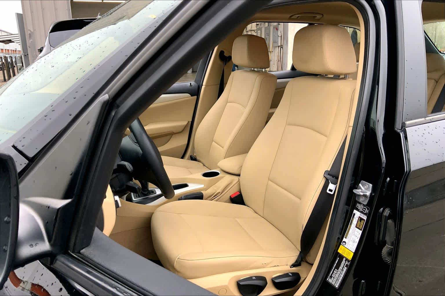 2014 BMW X1 sDrive28i Black Sapphire Metallic at Lexus Southwest Houston