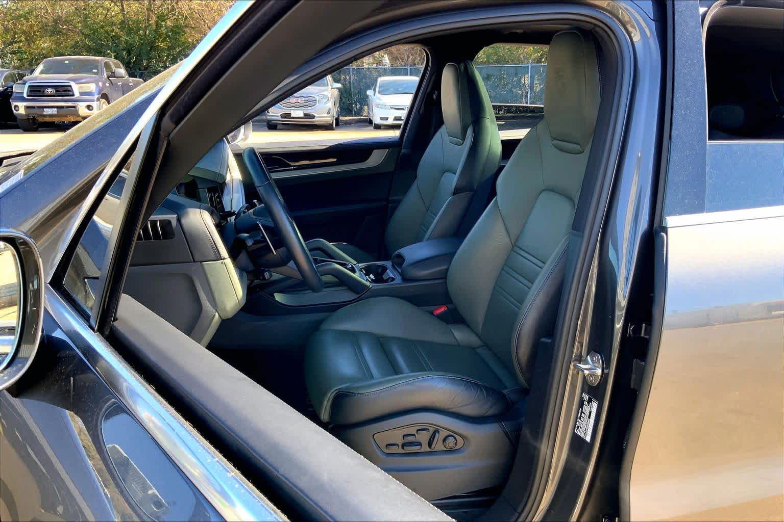 2024 Porsche Cayenne S Quartzite Grey Metallic at Mercedes-Benz of Houston North