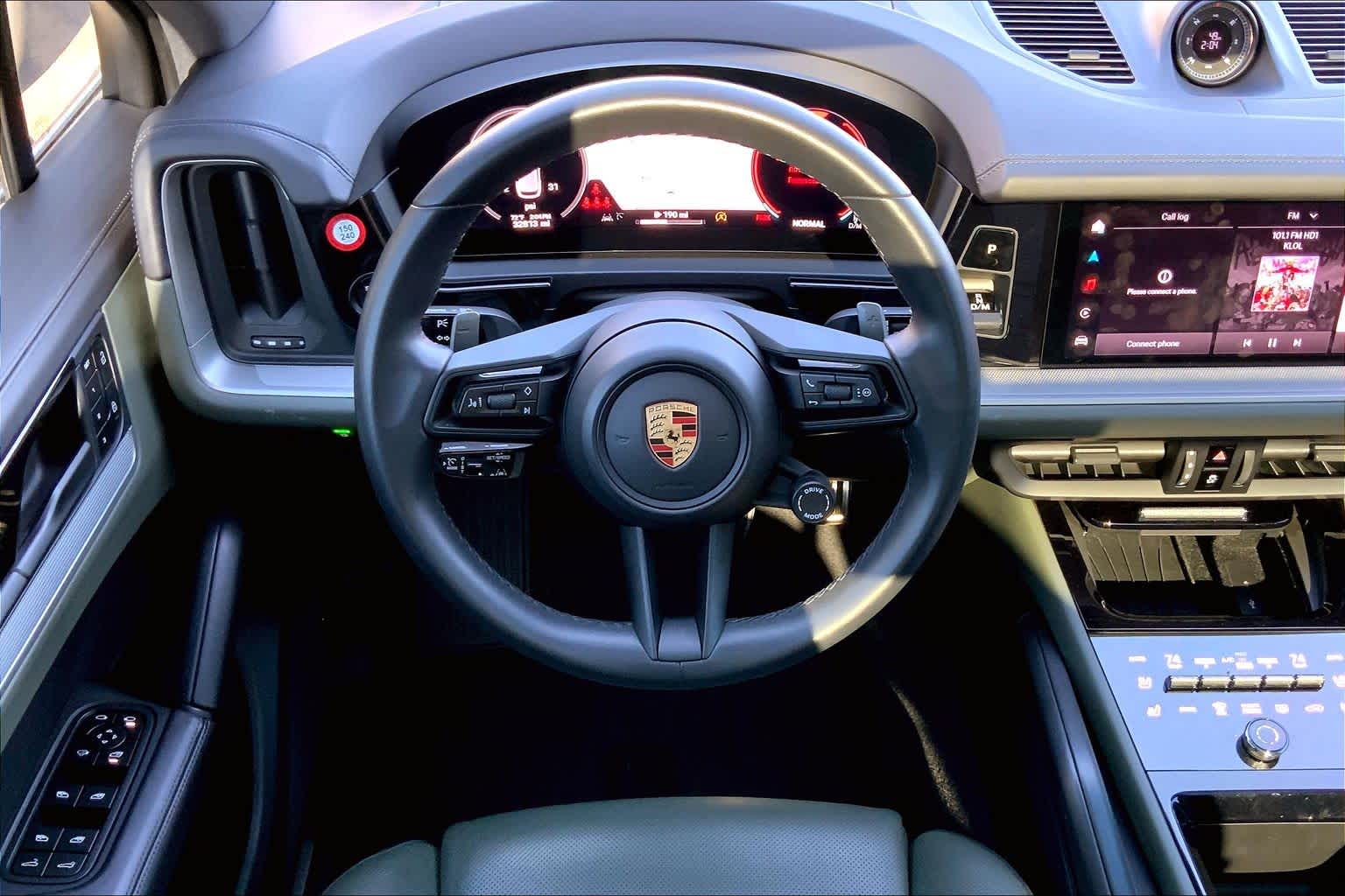 2024 Porsche Cayenne S Quartzite Grey Metallic at Mercedes-Benz of Houston North