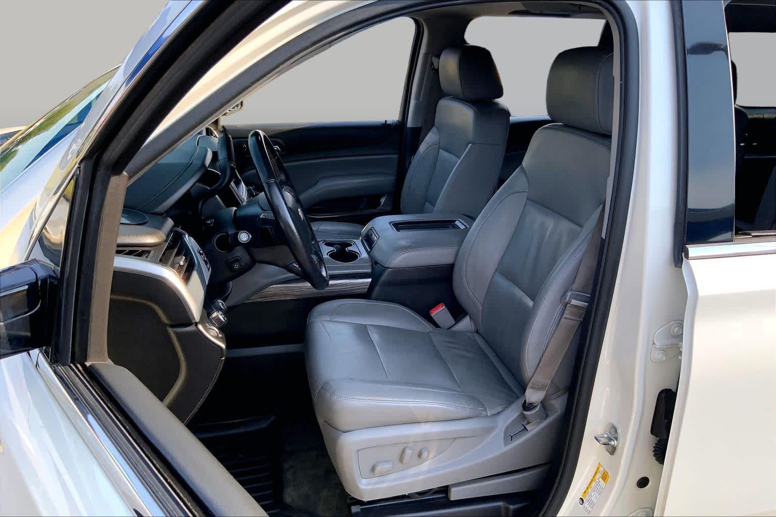 Pre-Owned 2015 Chevrolet Suburban LT