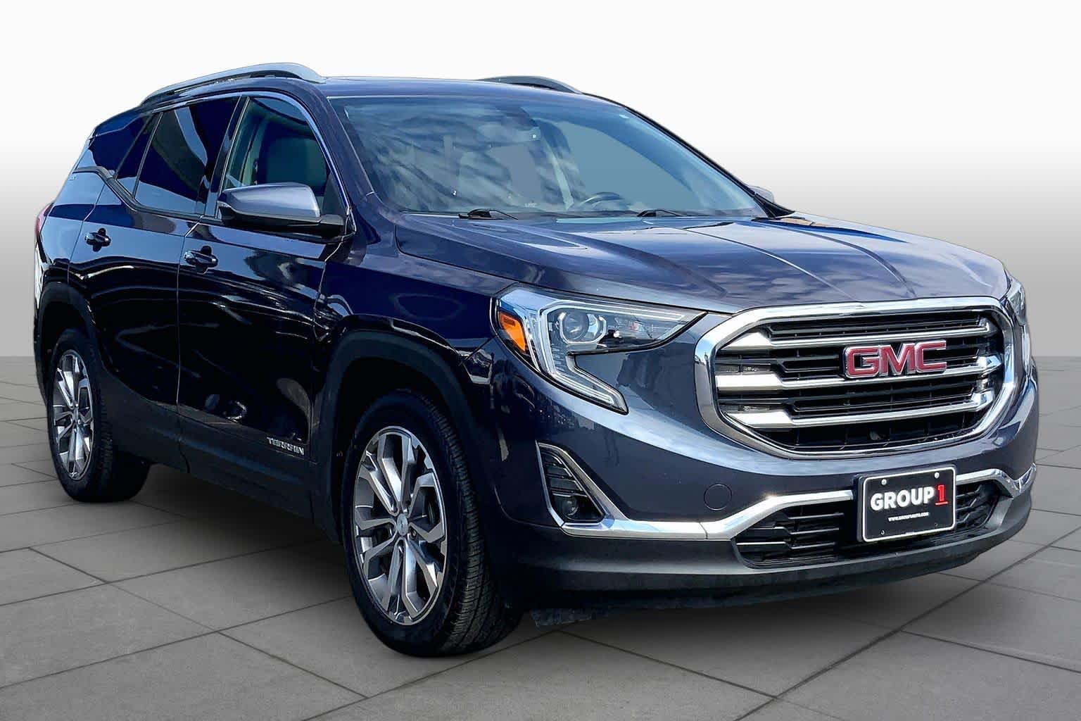 Used 2019 BLUE STEEL METALLIC GMC SLT image 2