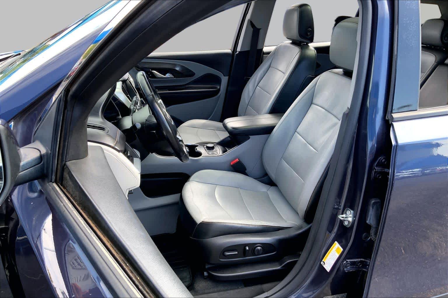 Used 2019 BLUE STEEL METALLIC GMC SLT image 7