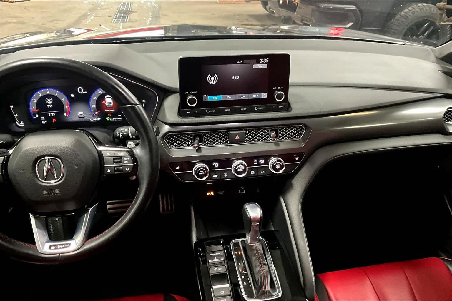 View vehicle photo 7