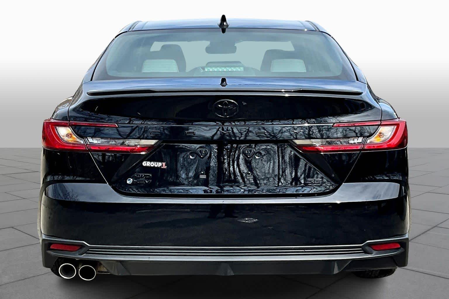 View vehicle photo 5