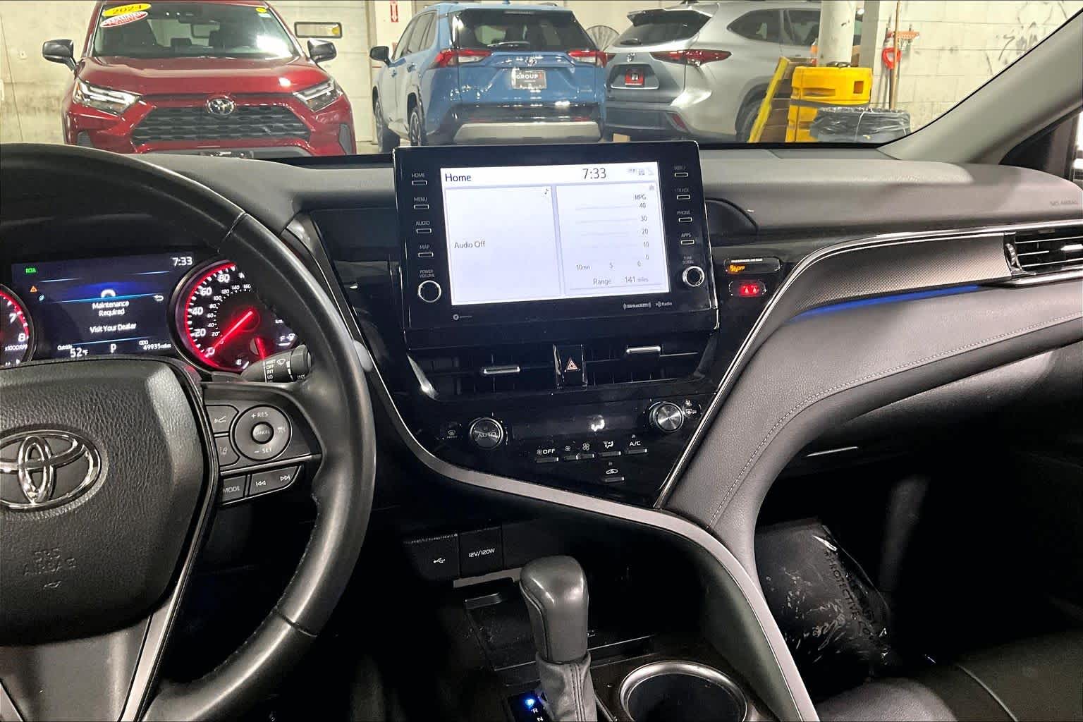 View vehicle photo 7