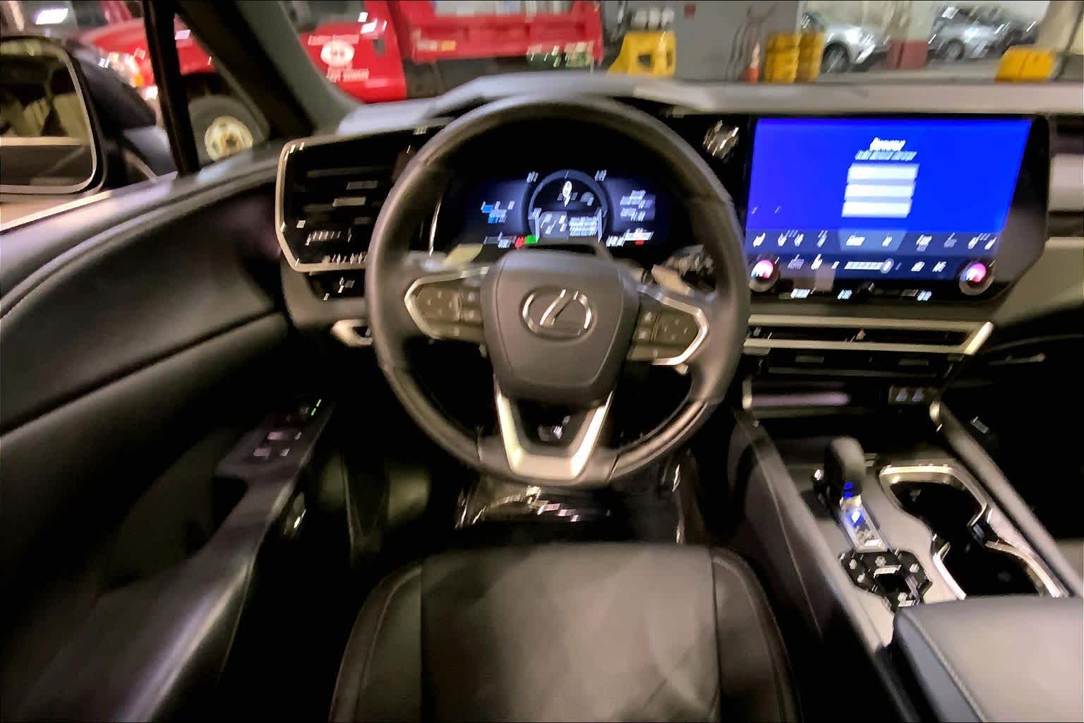 View vehicle photo 6