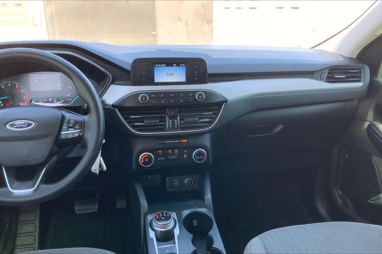 View vehicle photo 7