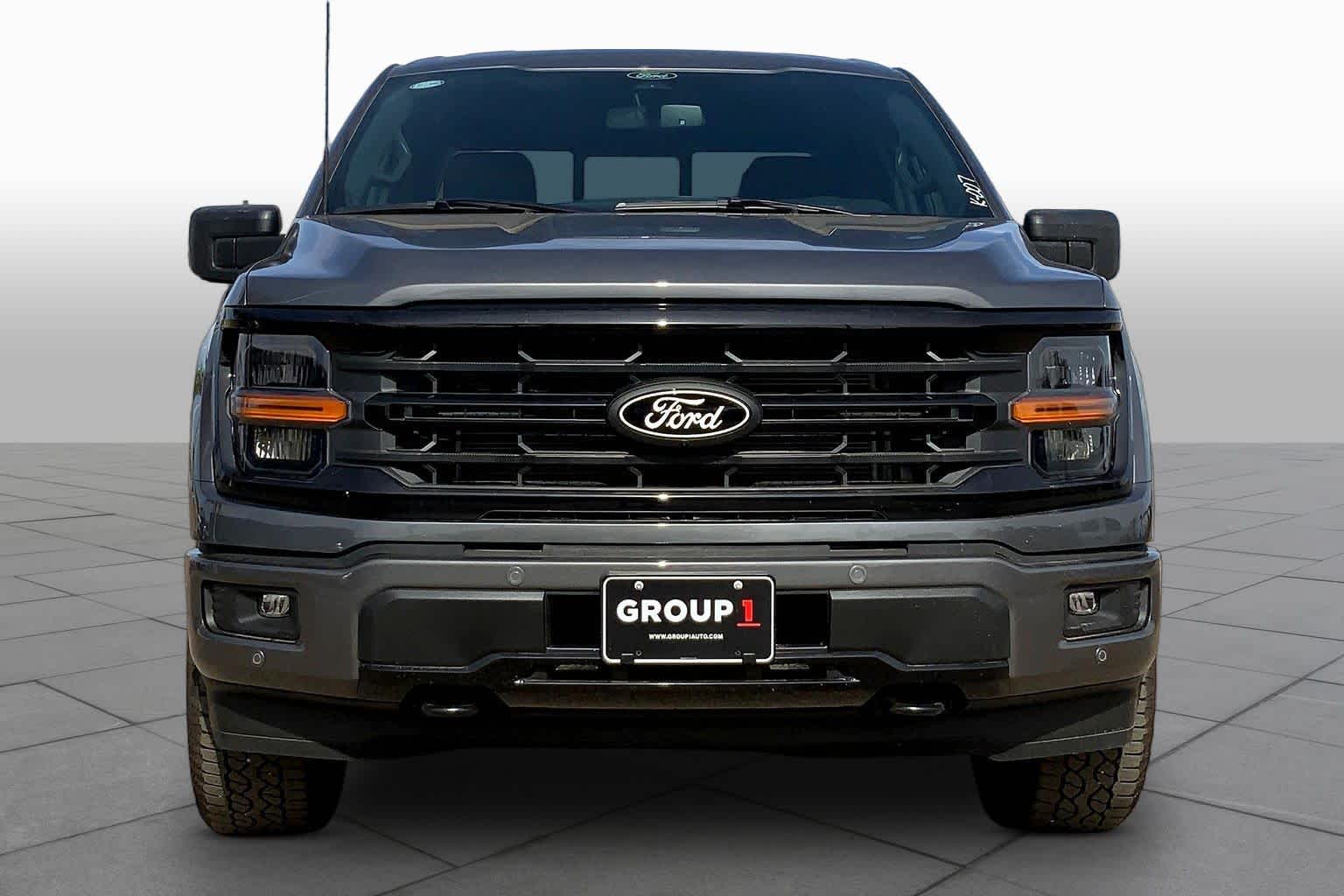 View vehicle photo 3