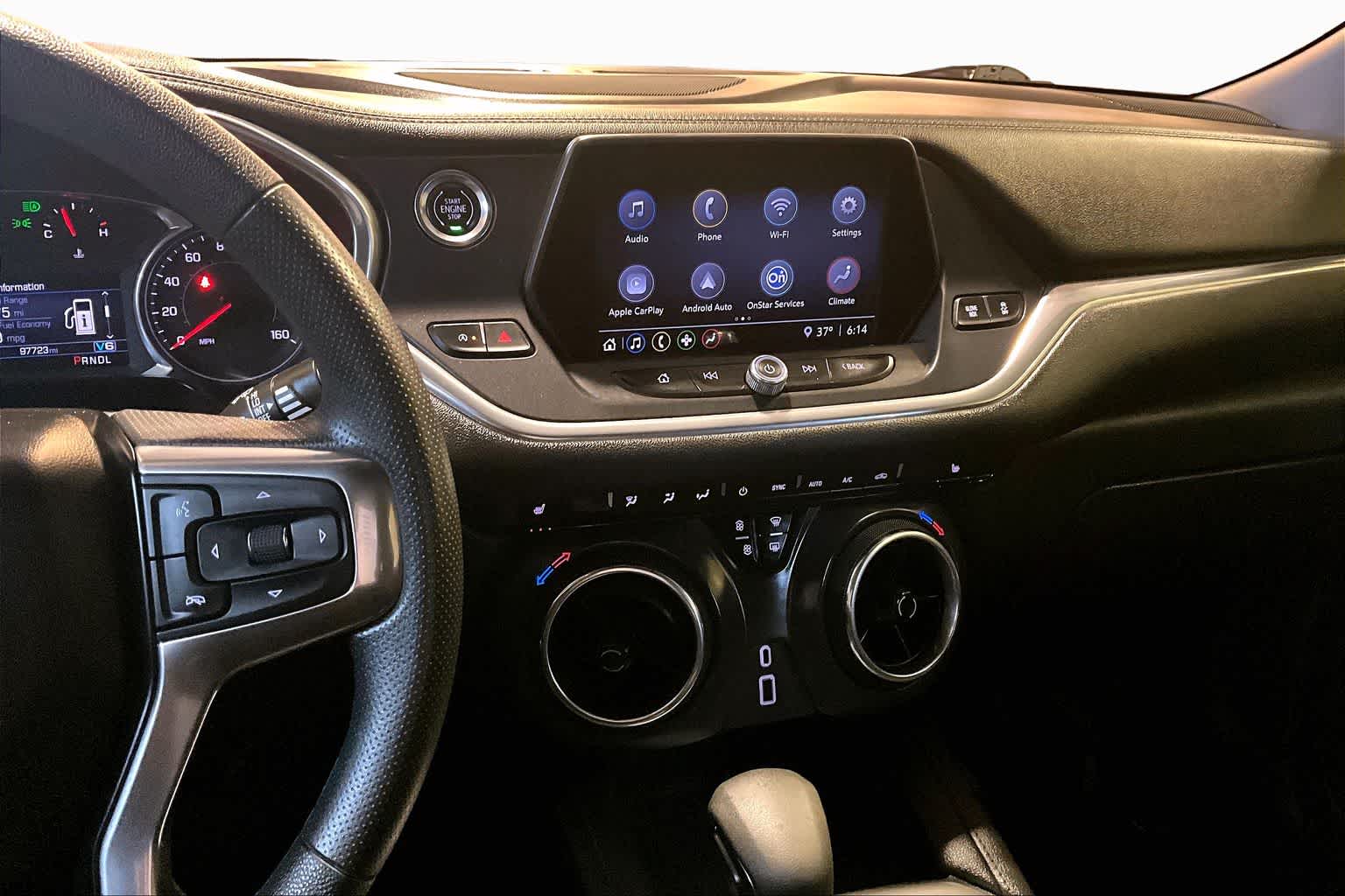 View vehicle photo 7