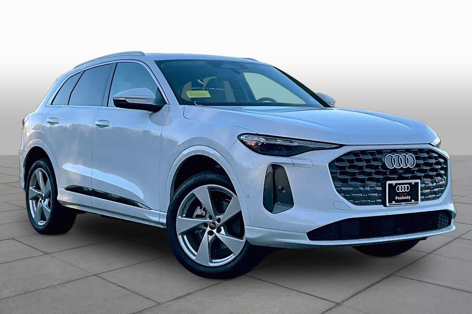 White 2026 Audi Q5 SUV / Crossover All-Wheel Drive 7-Speed Automatic