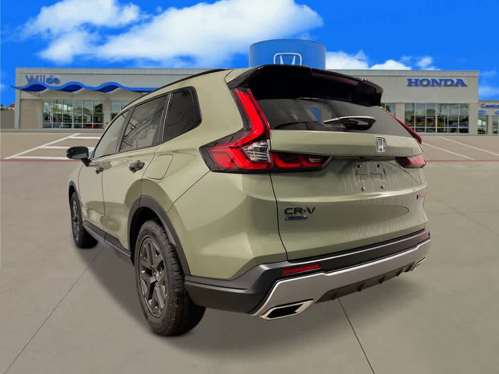 View vehicle photo 3