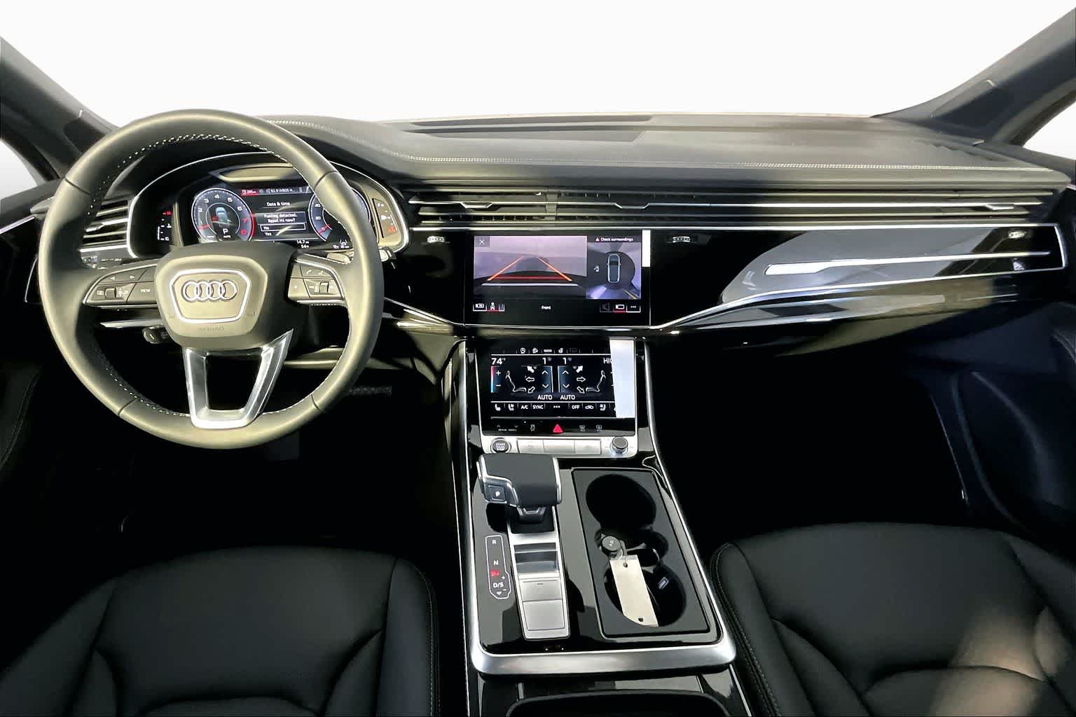 View vehicle photo 5