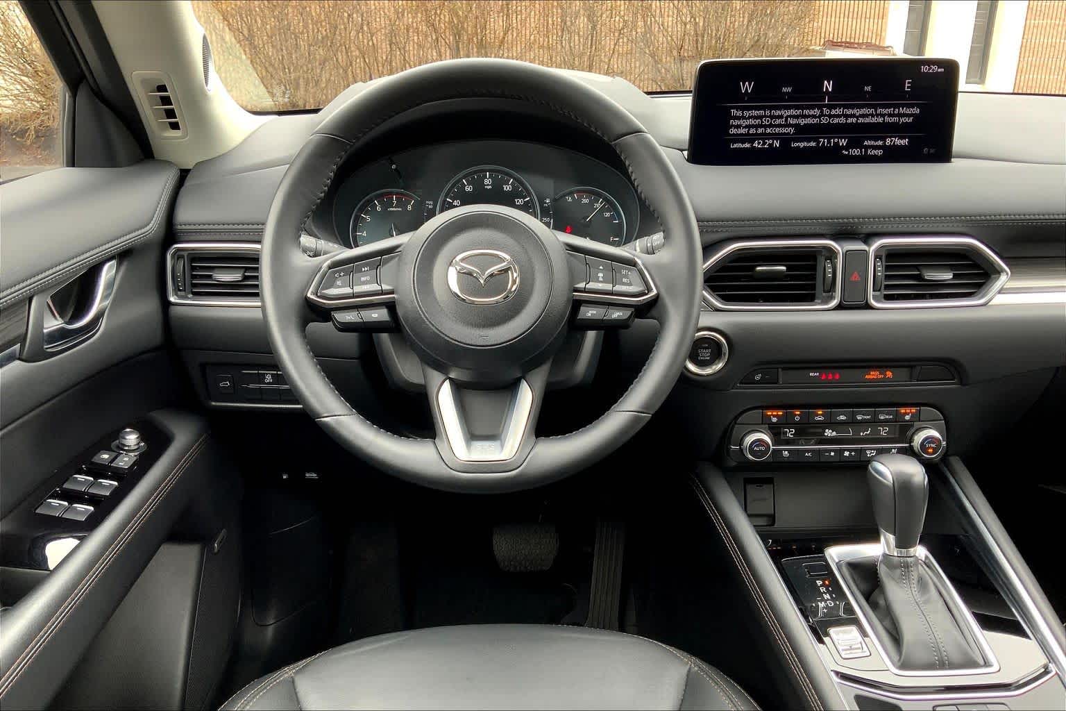 View vehicle photo 6