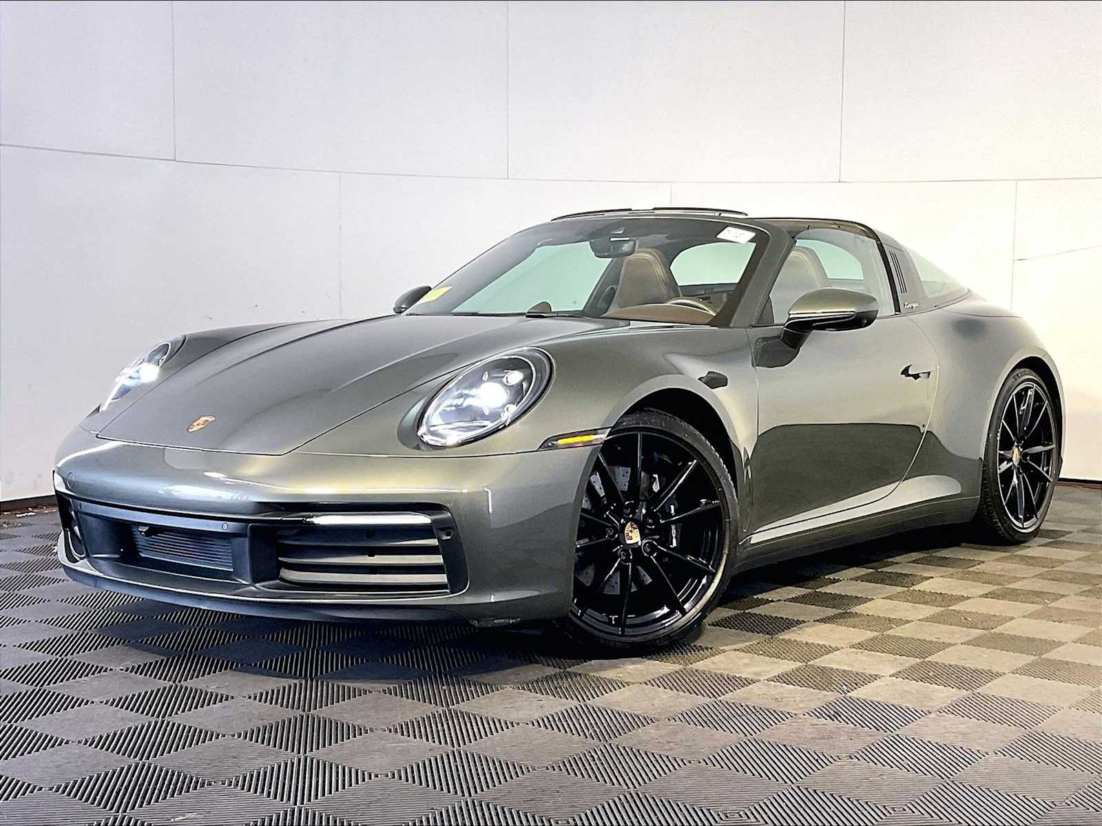  2021 Porsche 911 Targa 4S Convertible AWD   